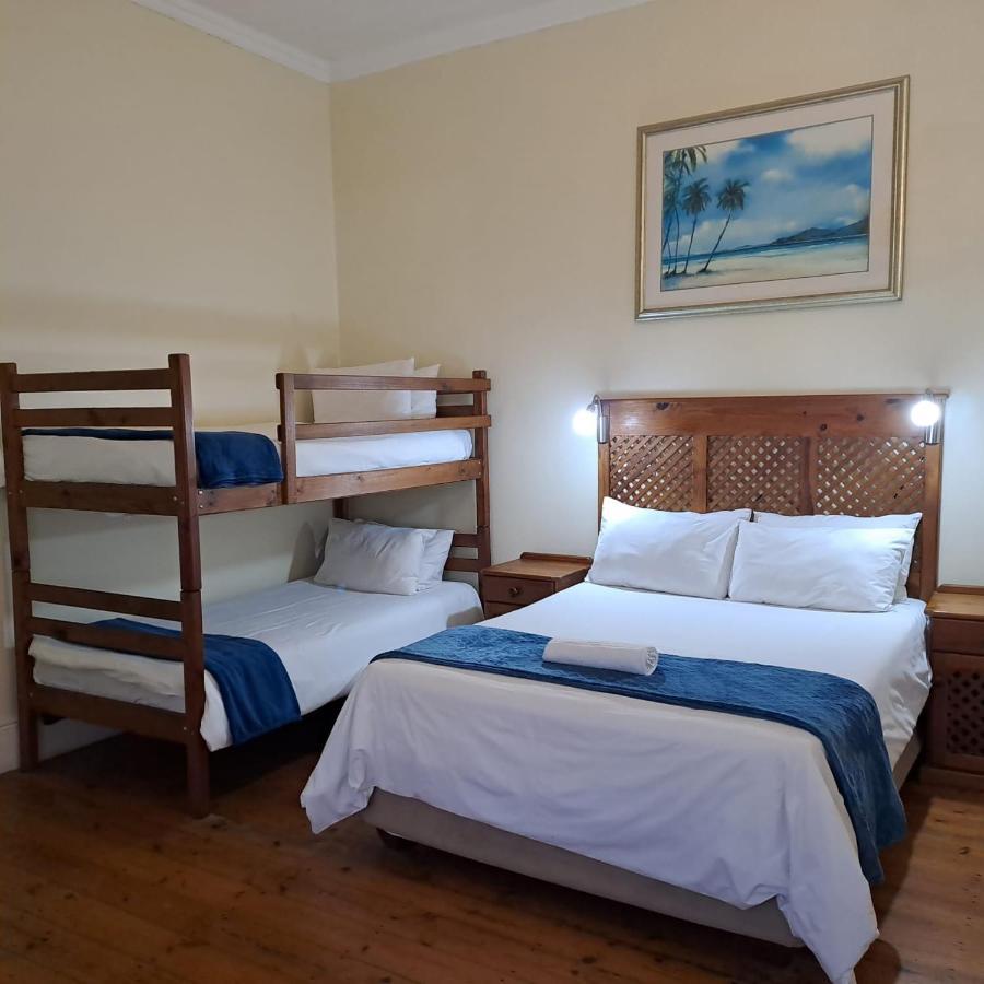 Green Door Guest House 莫塞尔湾 外观 照片