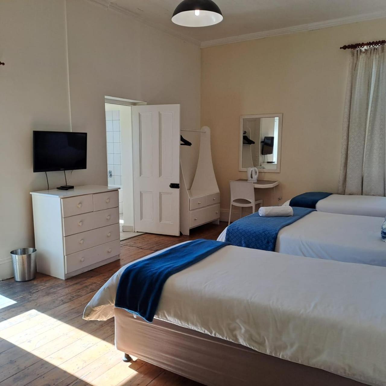 Green Door Guest House 莫塞尔湾 外观 照片