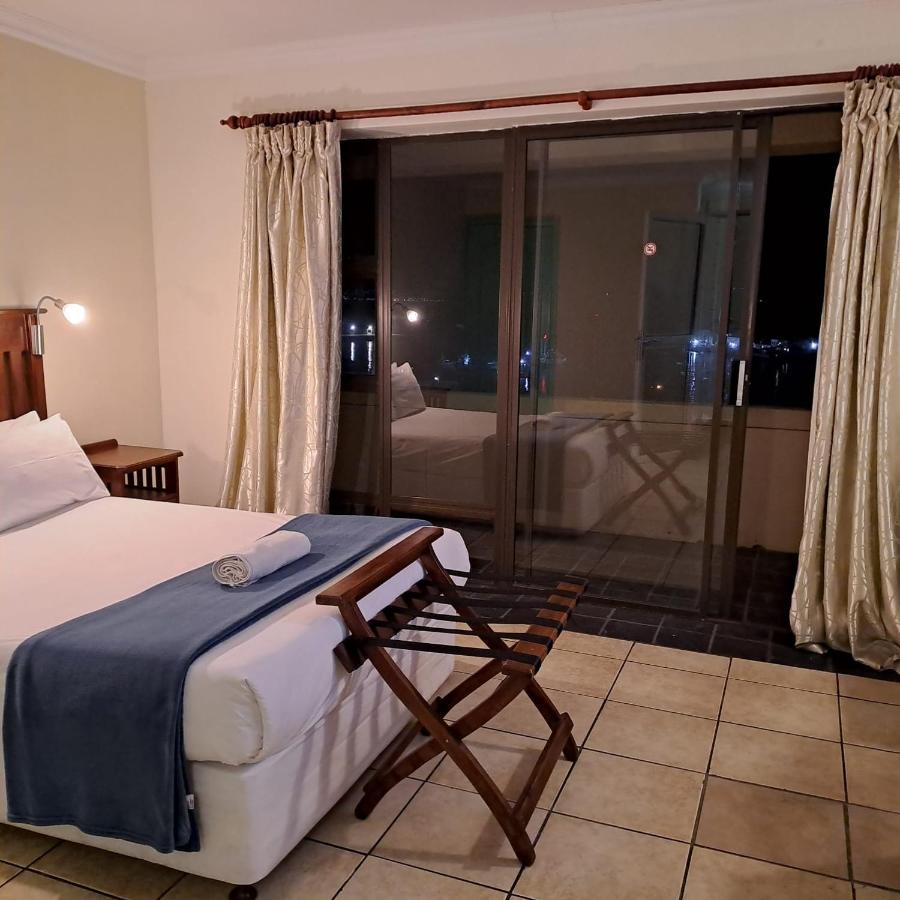 Green Door Guest House 莫塞尔湾 外观 照片